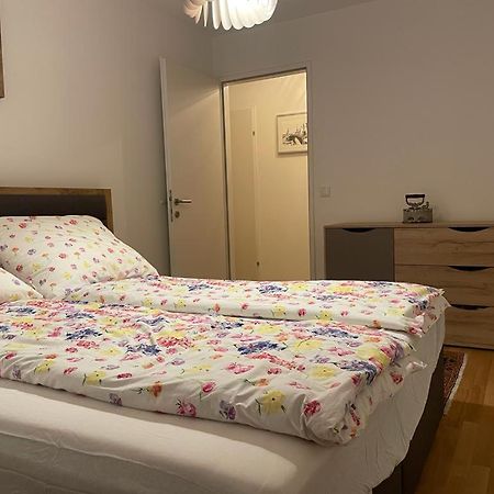 Lovely 3 Rooms Apartment Viena Luaran gambar